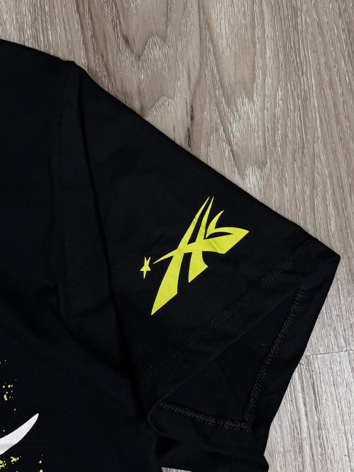 CAMISETA HELLSTAR PATH TO PARADISE - BLACK GREEN