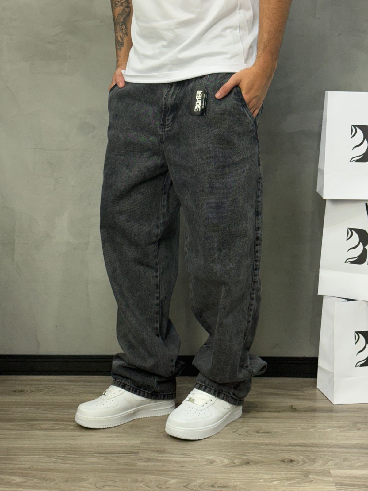 CALÇA JEANS RETA ESTONADA - CARBON.CO