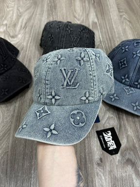 BONÉ LV JEANS