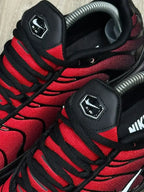 TÊNIS NK AIR MAX PLUS TN - DEADPOOL