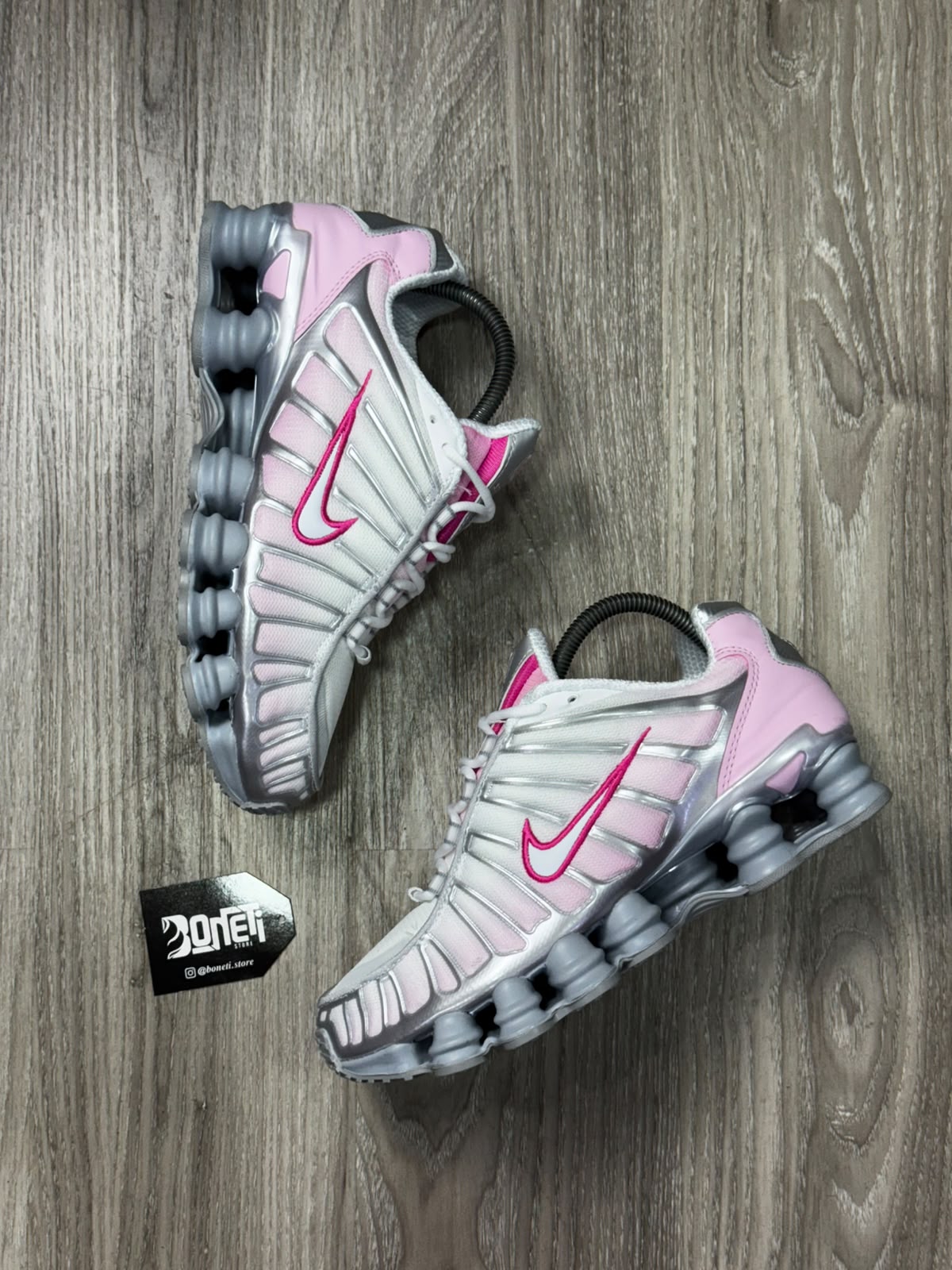 TÊNIS NK SHOX TL 12 MOLAS - METALLIC PLATINUM PINK FOAM