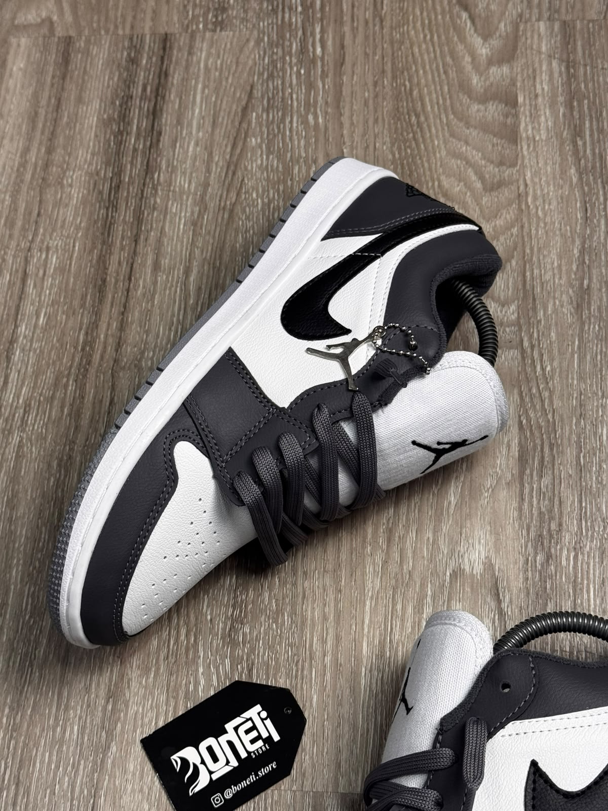 TÊNIS NK JORDAN 1 - GREY
