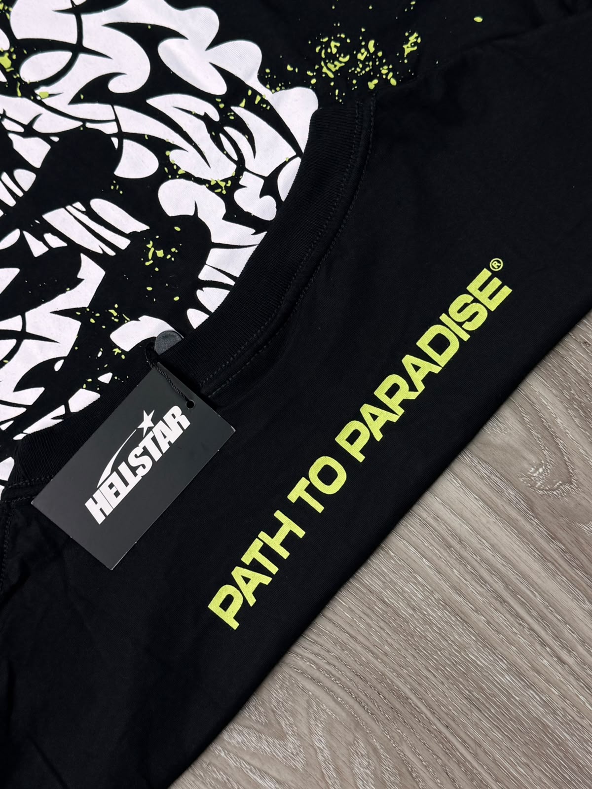 CAMISETA HELLSTAR PATH TO PARADISE - BLACK GREEN