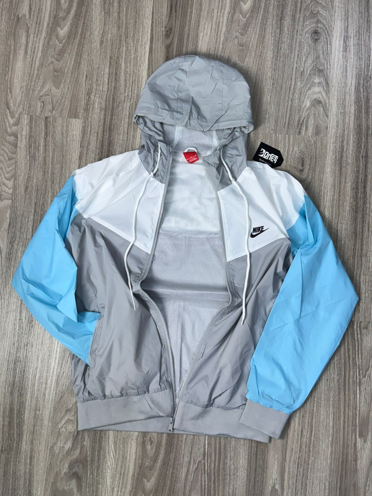 CORTA VENTO NK WINDRUNNER - AZUL E CINZA