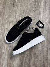 TÊNIS MCQUEEN CAMURÇA - PRETO