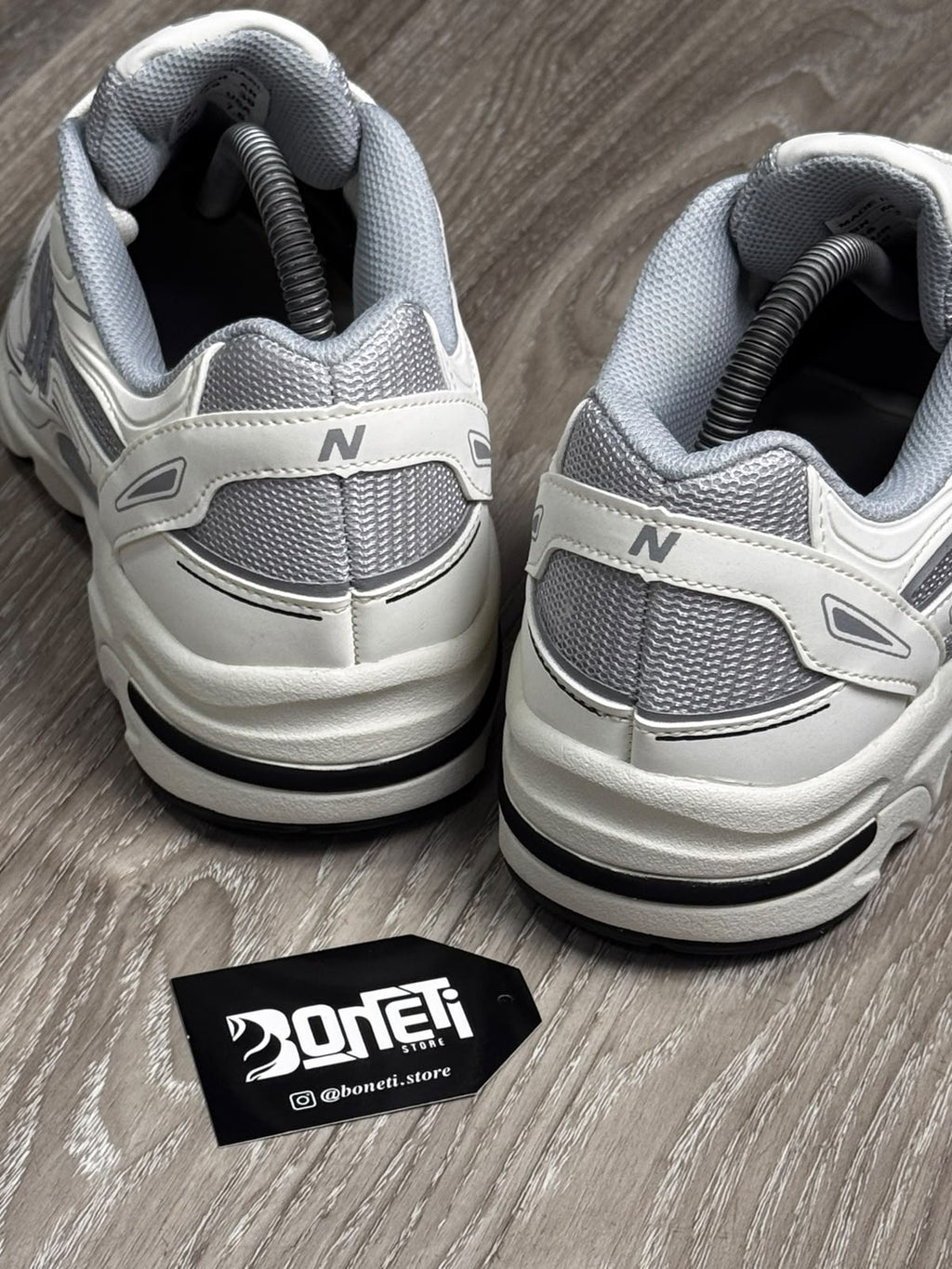 TÊNIS NB 1000 - OFF GREY