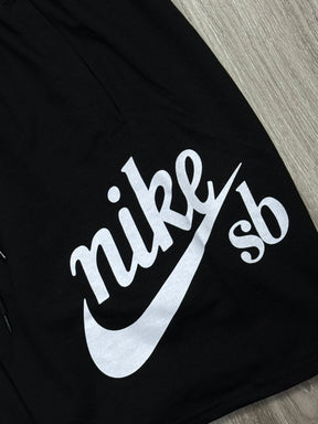 SHORTS MOLETOM NK ESSENTIAL SUNDAY - PRETO