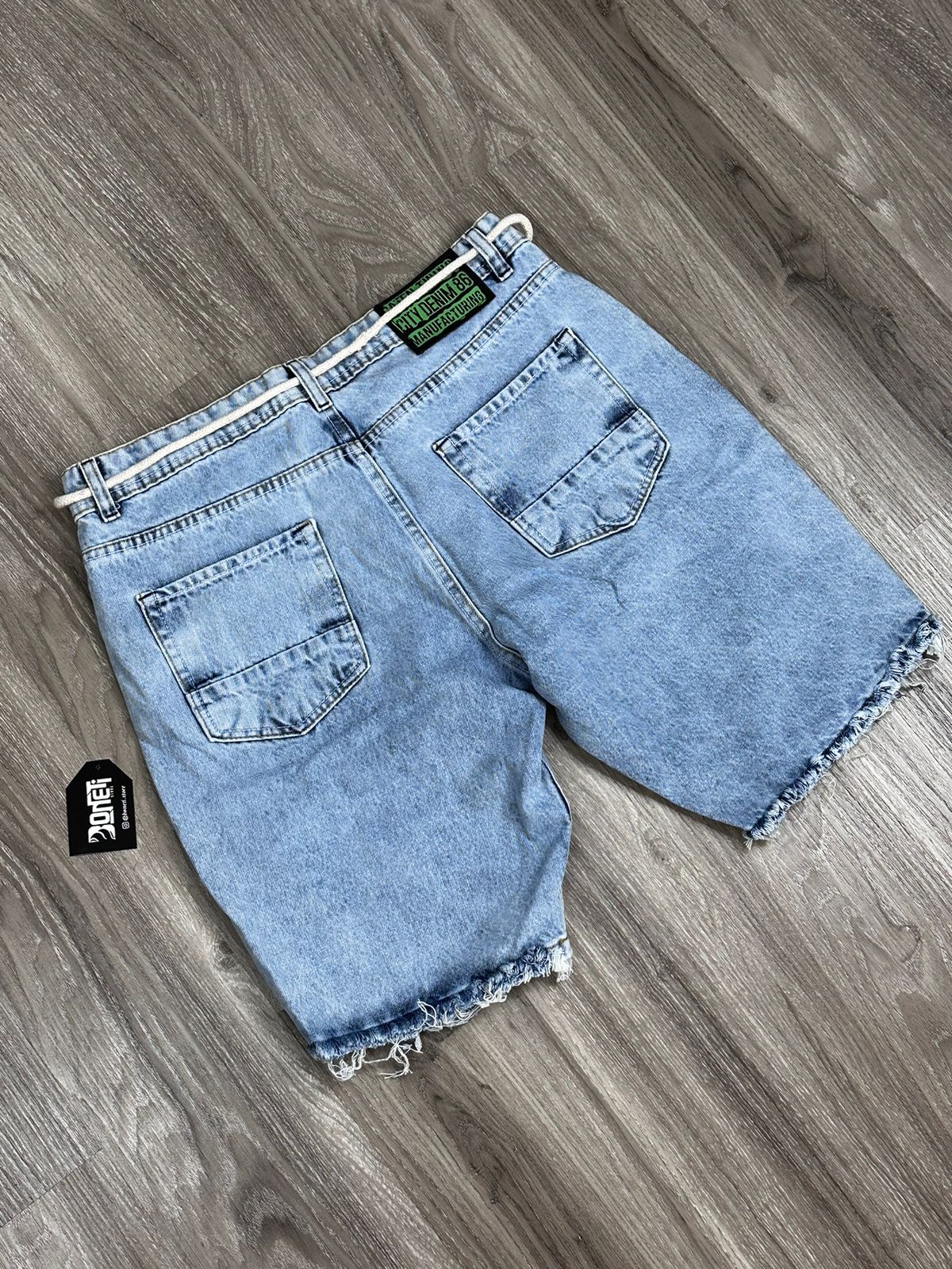 SHORTS JEANS CLARO RASGO CITY DENIM - 619