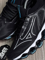 TÊNIS MZN WAVE PROPHECY 14 - PRETO E AZUL BEBÊ