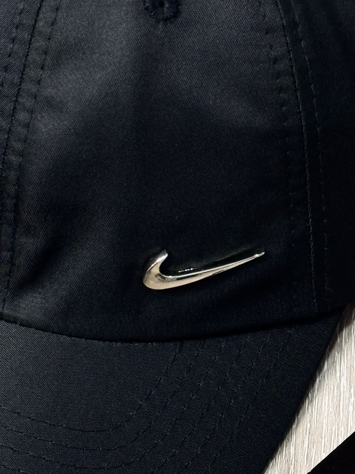 BONÉ NK SWOOSH METAL - PRETO