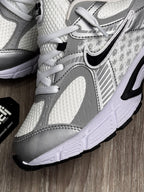 TÊNIS NK V5 RNR - WHITE SILVER