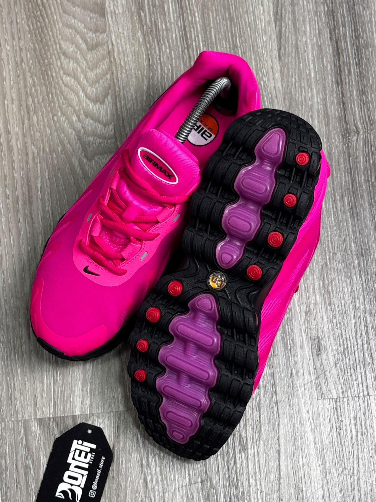 TÊNIS NK AIR MAX DN8 - HYPER PINK