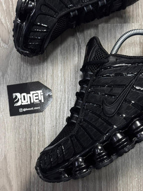 TÊNIS NK SHOX 12 MOLAS - ALL BLACK