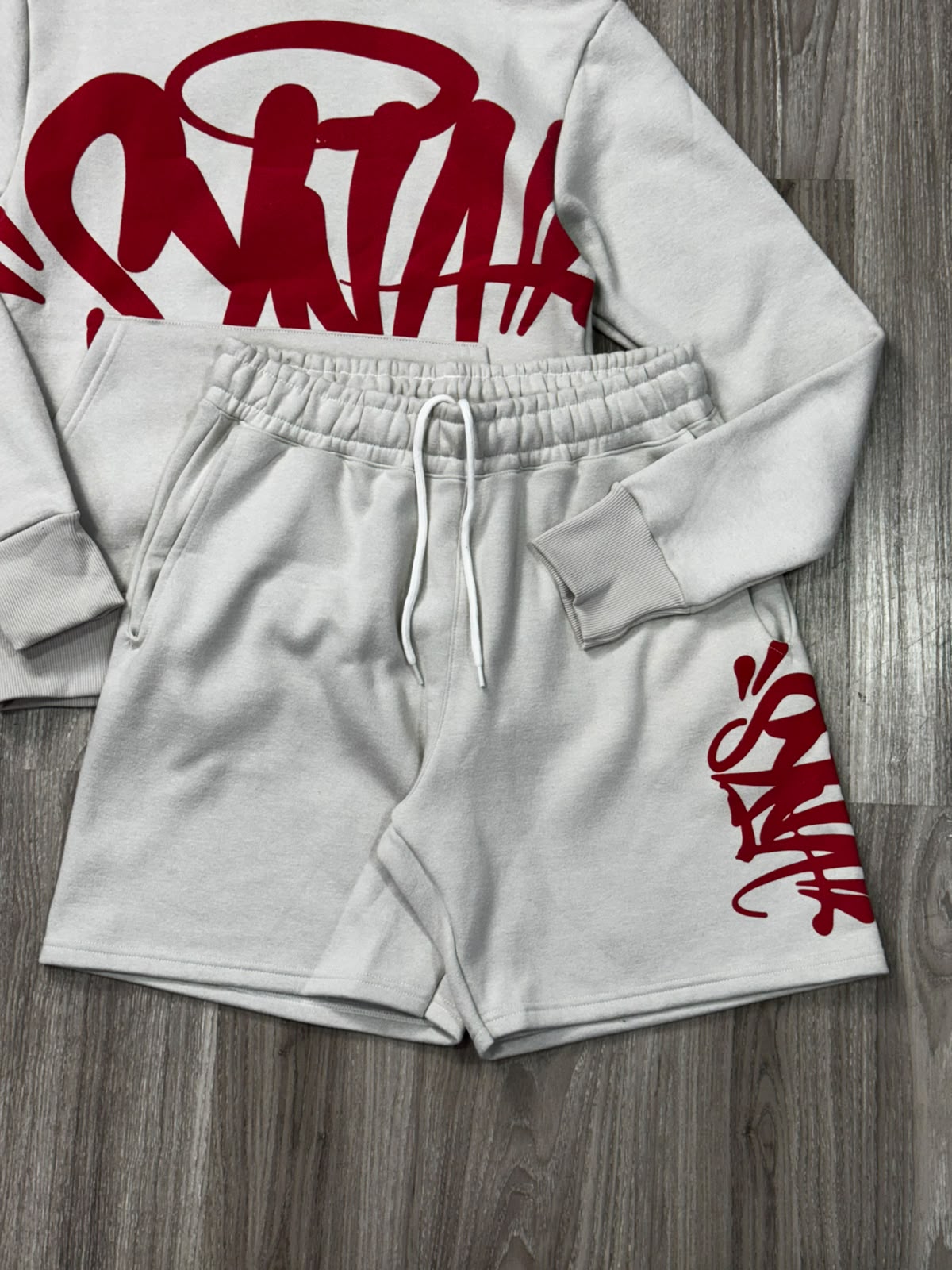 CONJUNTO SYNA WORLD MOLETOM - GREY RED