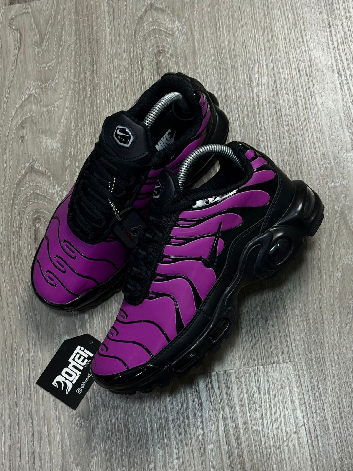 TÊNIS NK AIR MAX PLUS TN CHANGE COLOR - PURPLE