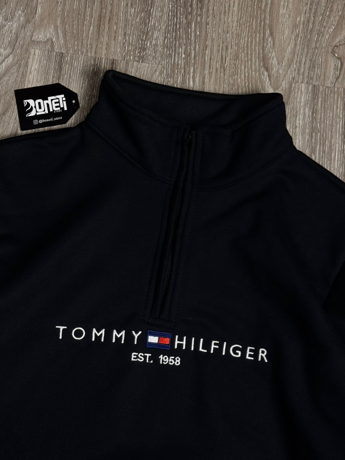 MOLETOM GOLA ALTA ZIP TOMMY - PRETO