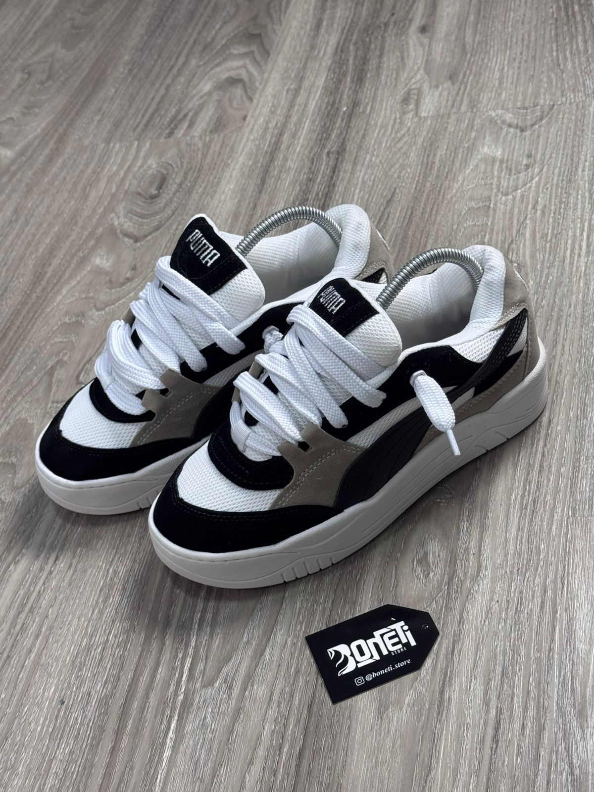 TÊNIS PM 180 - PRETO CAQUI