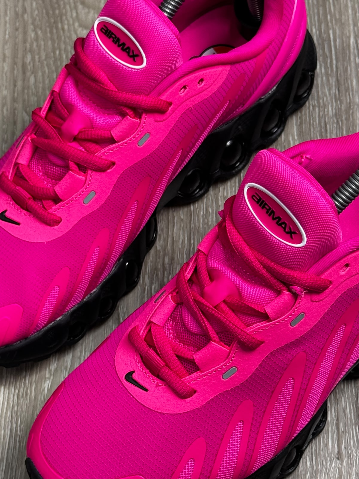 TÊNIS NK AIR MAX DN8 - HYPER PINK