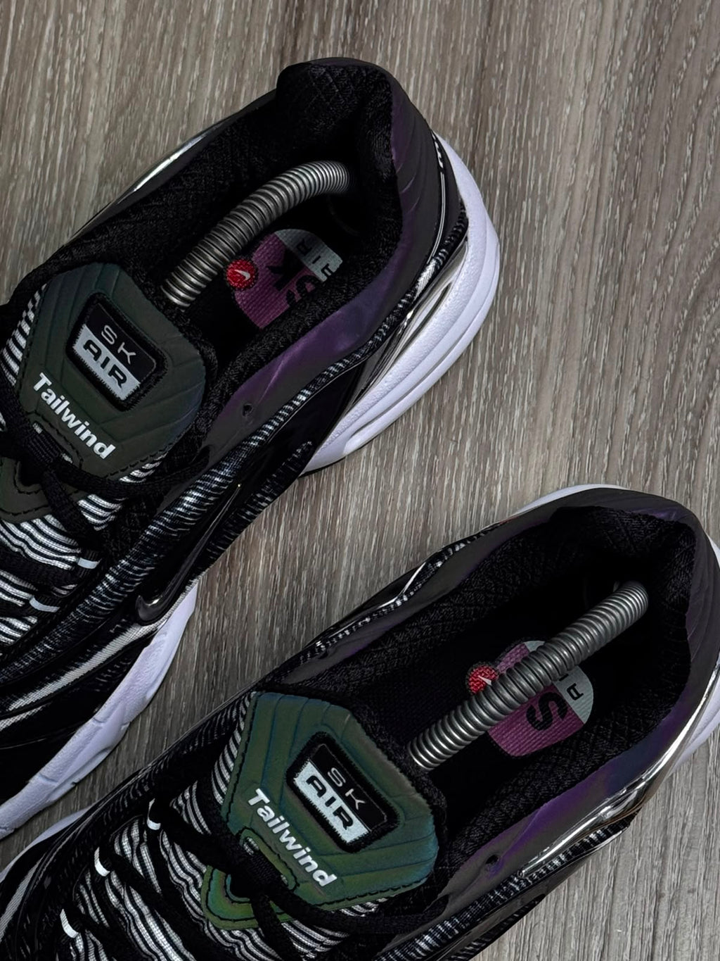 TÊNIS NK AIR MAX TAILWIND X SKEPTA - BLACK