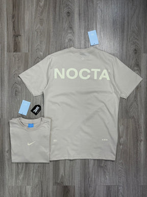 CAMISETA NK NOCTA ALWAYS - BEGE