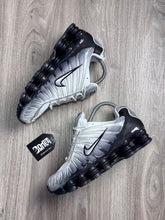 TÊNIS NK SHOX TL 12 MOLAS - FADE