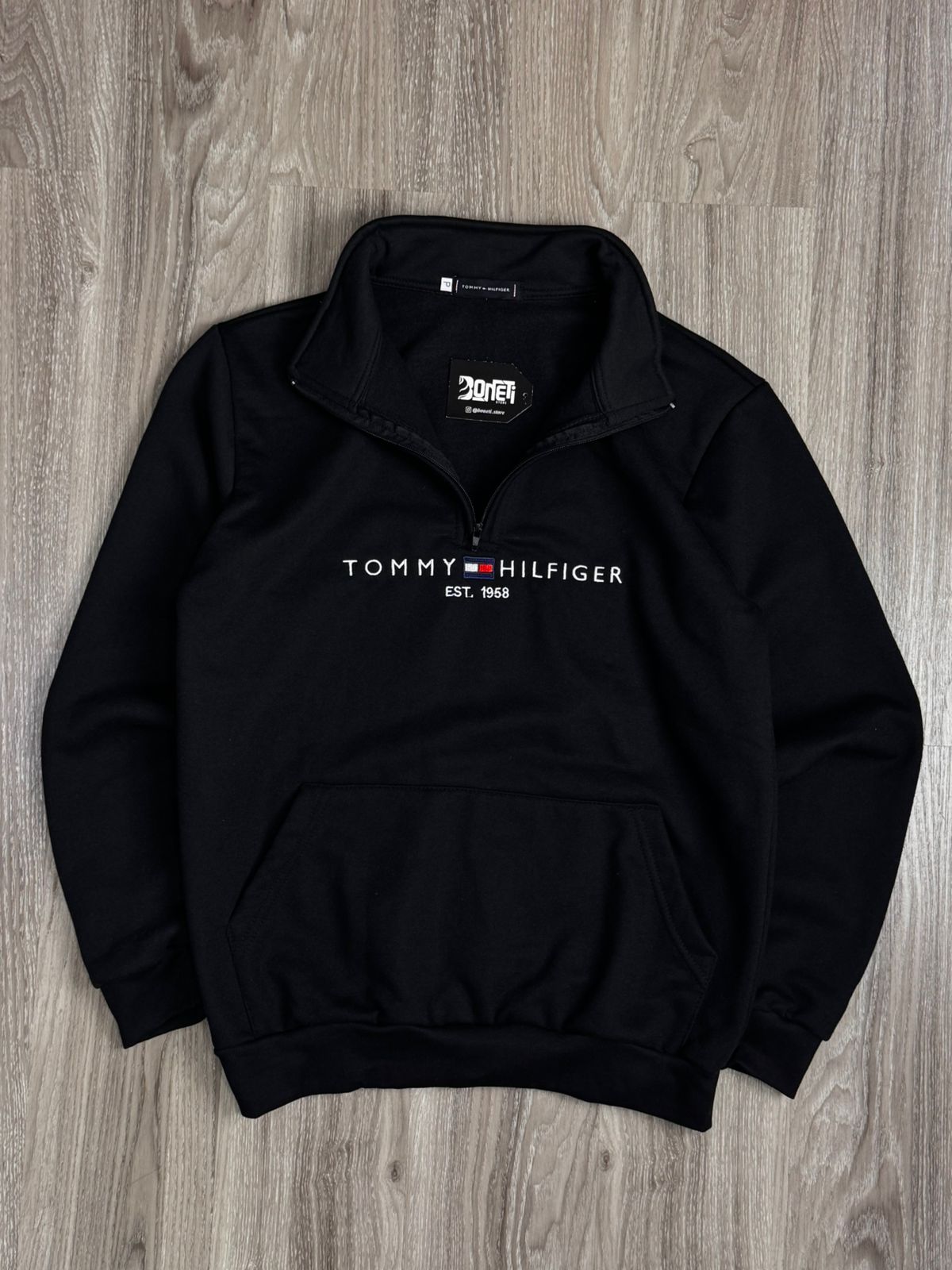 MOLETOM GOLA ALTA ZIP TOMMY - PRETO