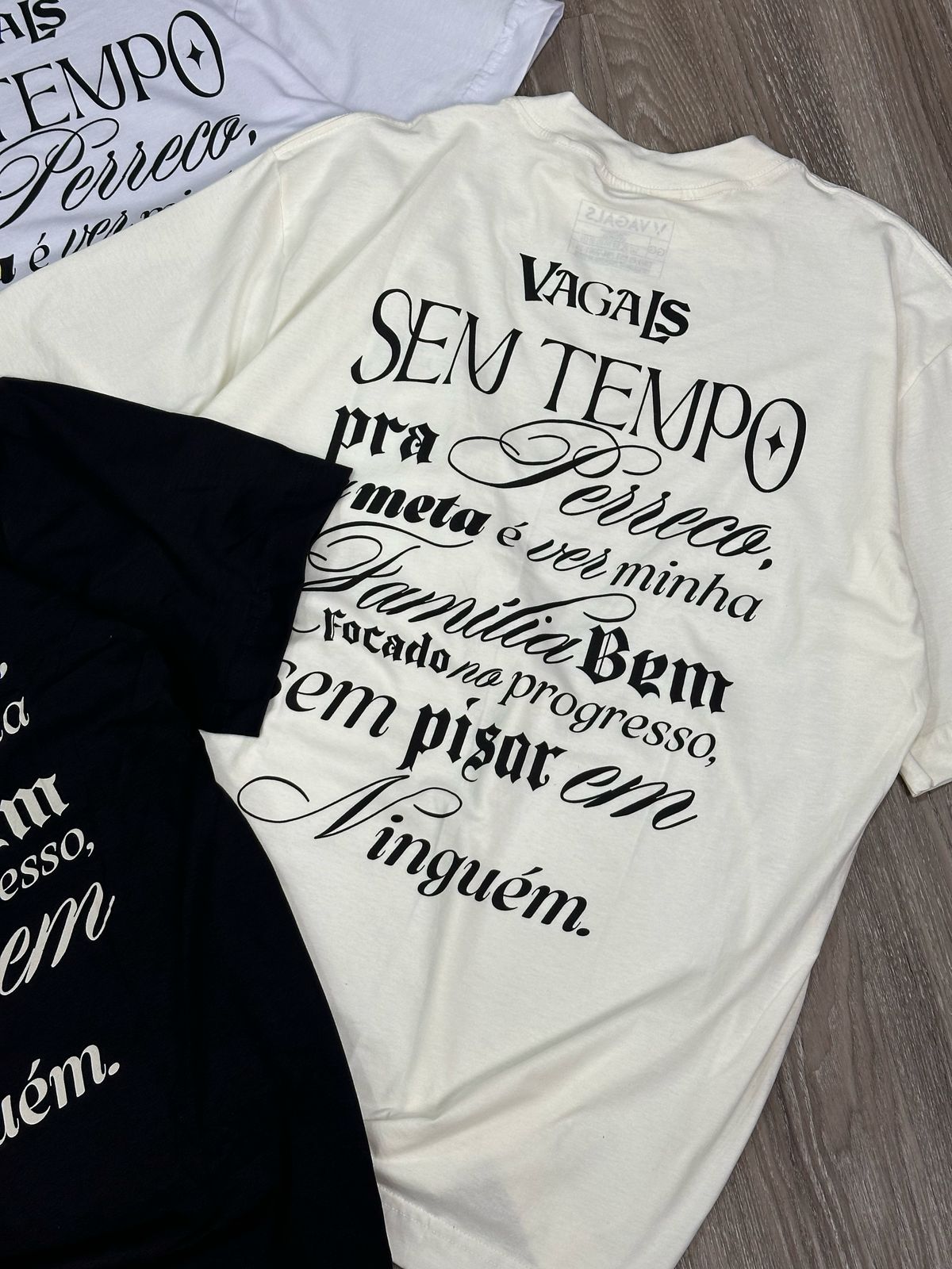 CAMISETA OVERSIZED VAGALS - SEM TEMPO