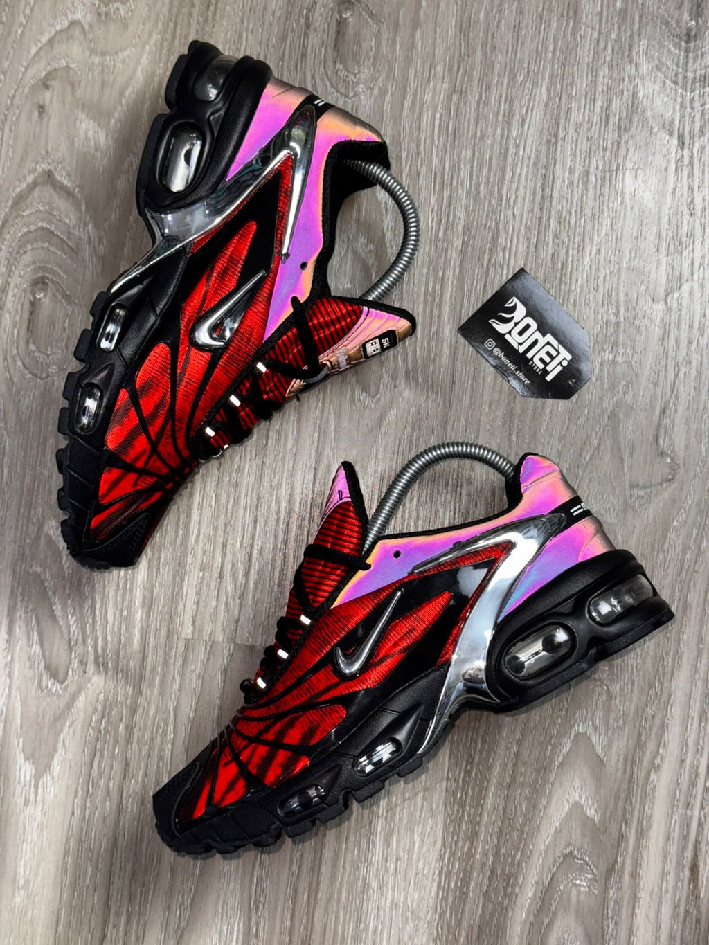 TÊNIS NK AIR MAX TAILWIND X SKEPTA - VERMELHO