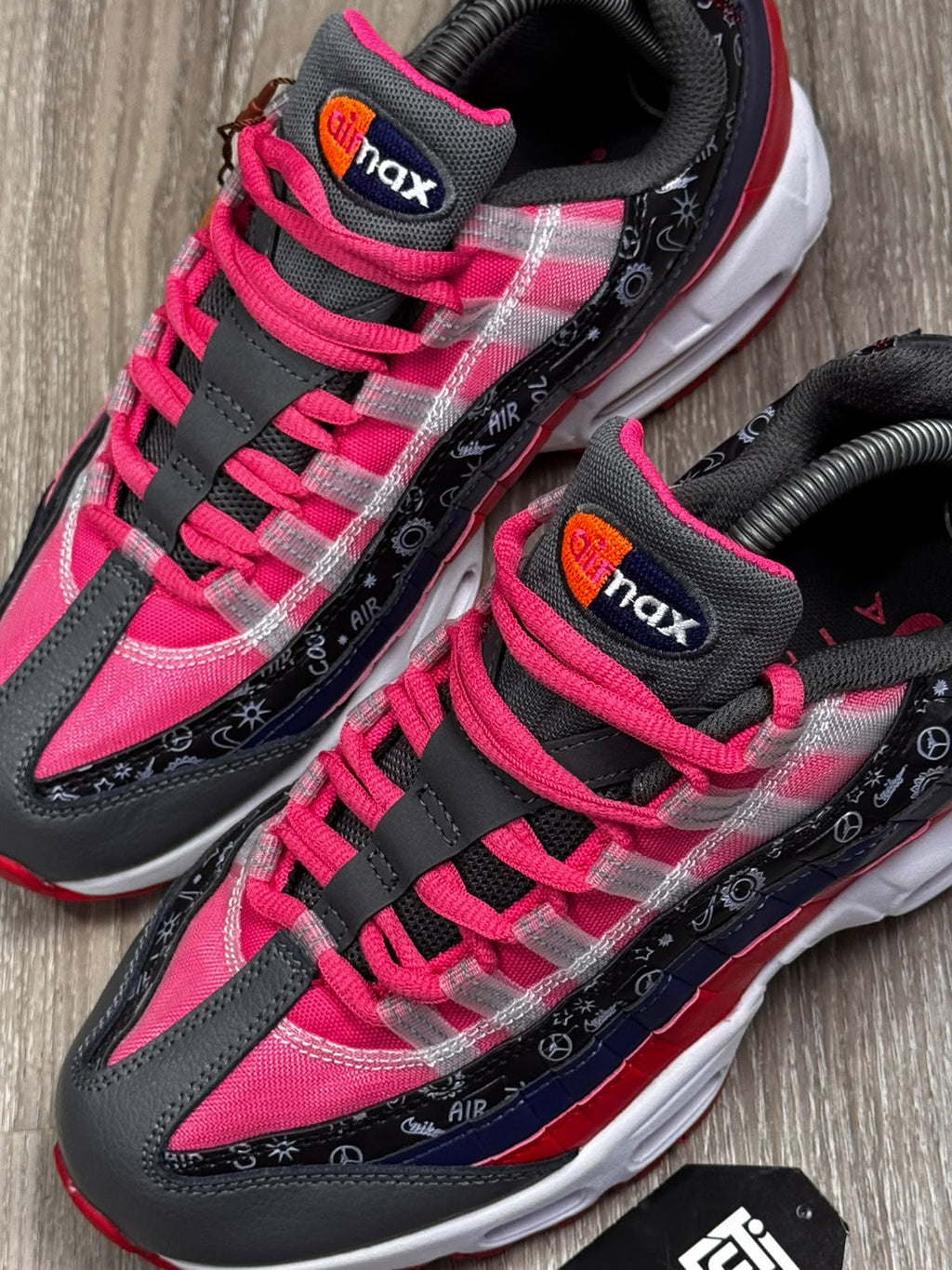 TÊNIS NK AIR MAX DOODLES - PURPLE RACER PINK