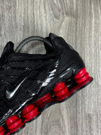 TÊNIS NK SHOX TL 12 MOLAS X SKEPTA - BLACK RED