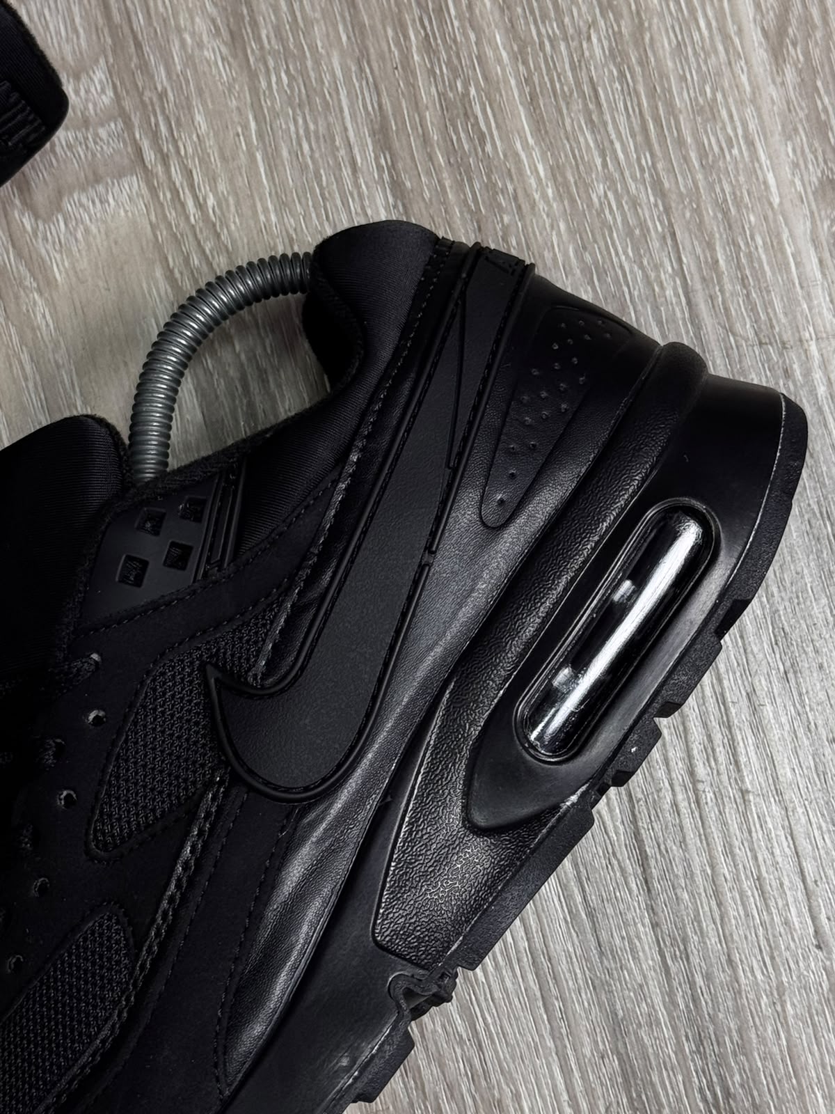 TÊNIS NK AIR MAX COMAND - PRETO