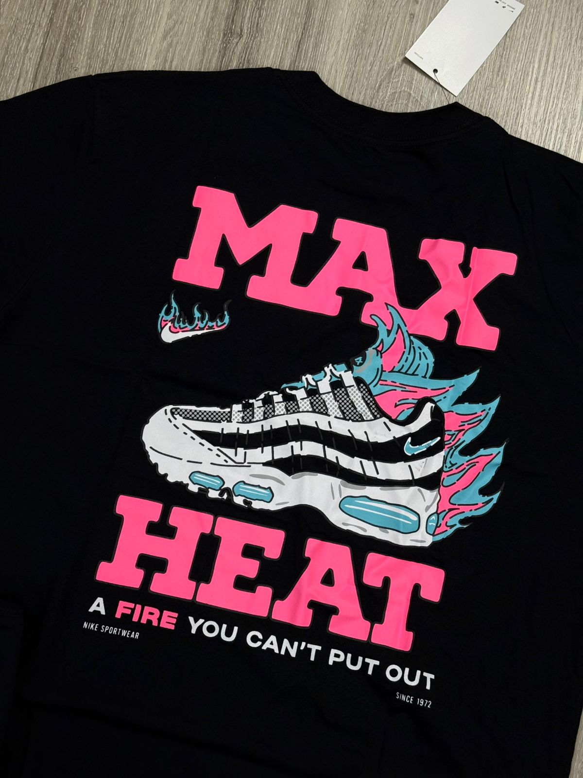 CAMISETA NK MAX HEAT - PRETA