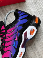 TÊNIS NK AIR MAX PLUS TN - BARCELONA