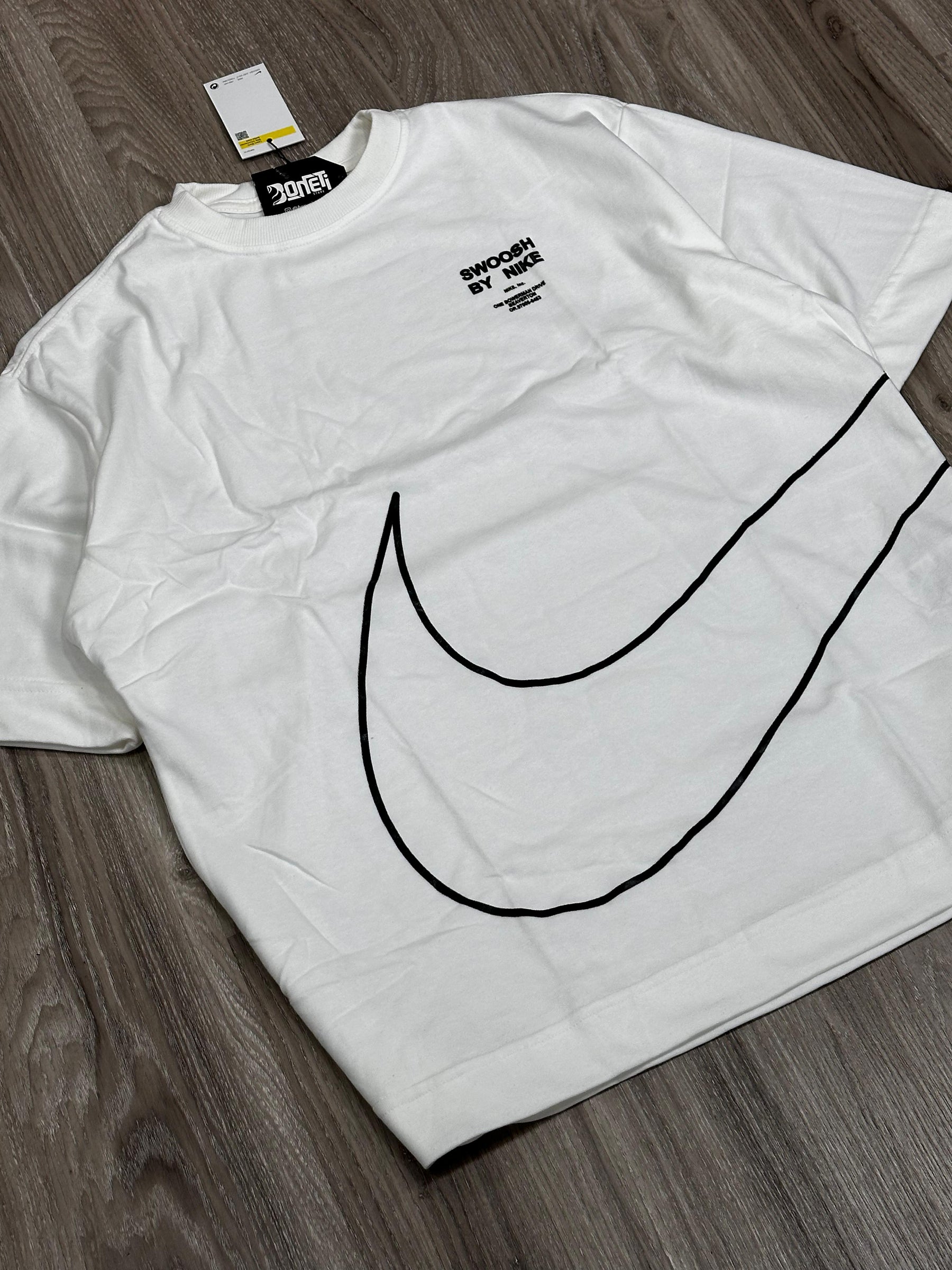 CAMISETA OVERSIZED NK BIG SWOOSH - OFFWHITE