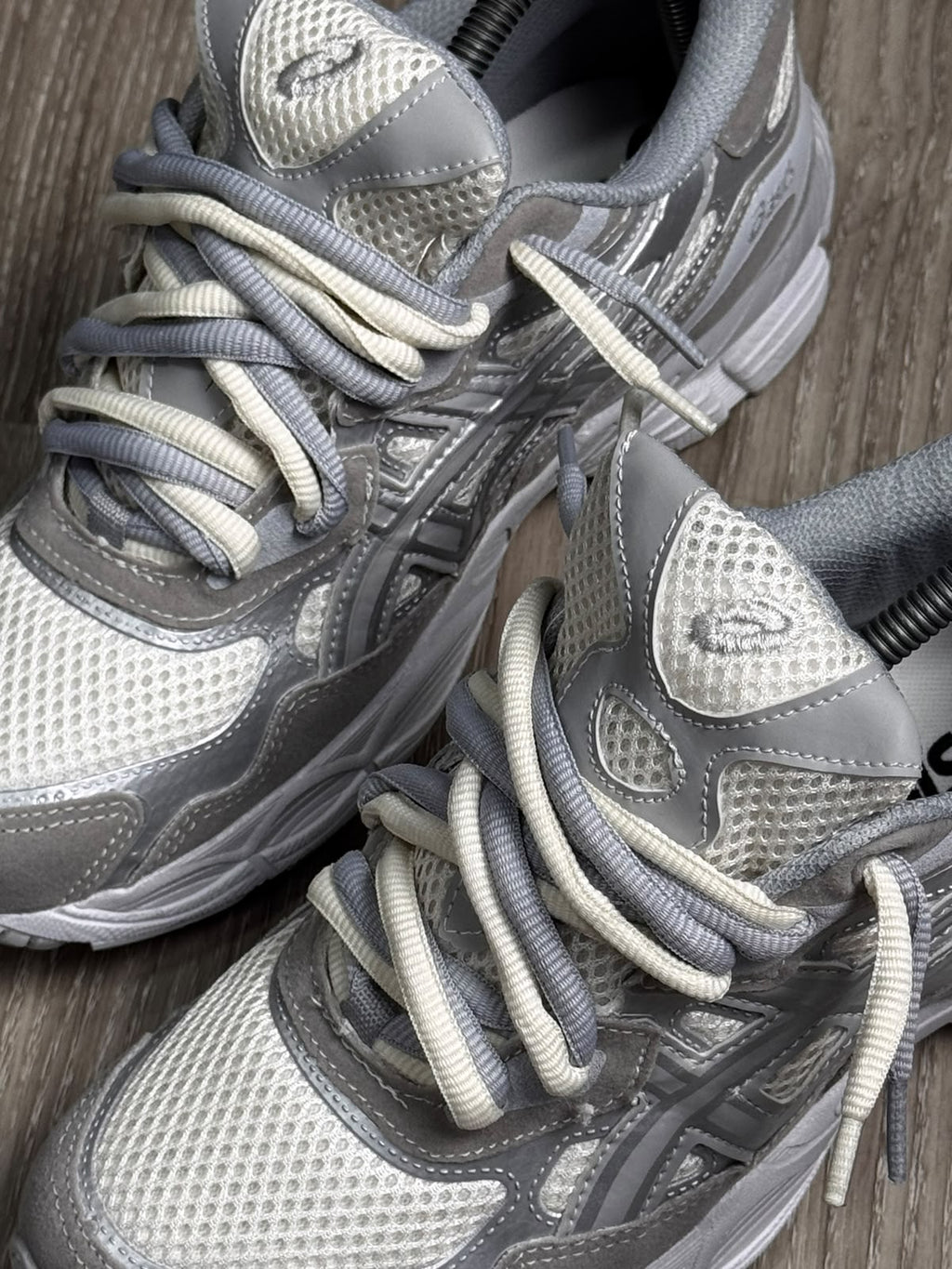 TÊNIS ASICS GEL NYC - WHITE GREY