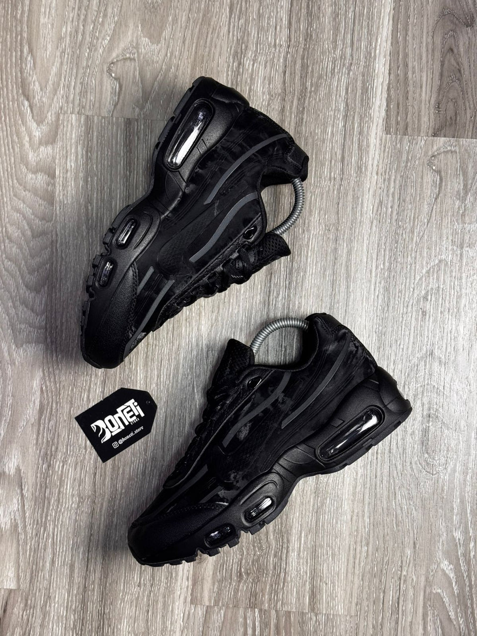 TÊNIS NK AIR MAX 95 X WORKSOUT - PRETO
