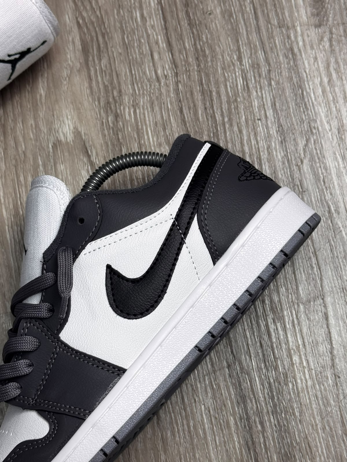 TÊNIS NK JORDAN 1 - GREY