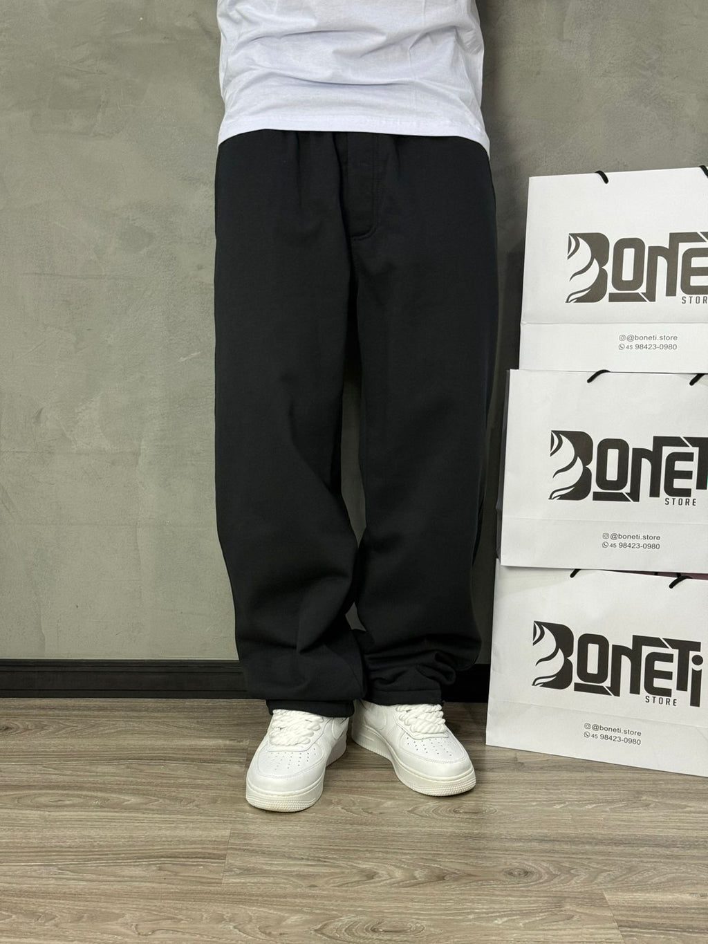CALÇA BAGGY MOLETOM PRETA MJ