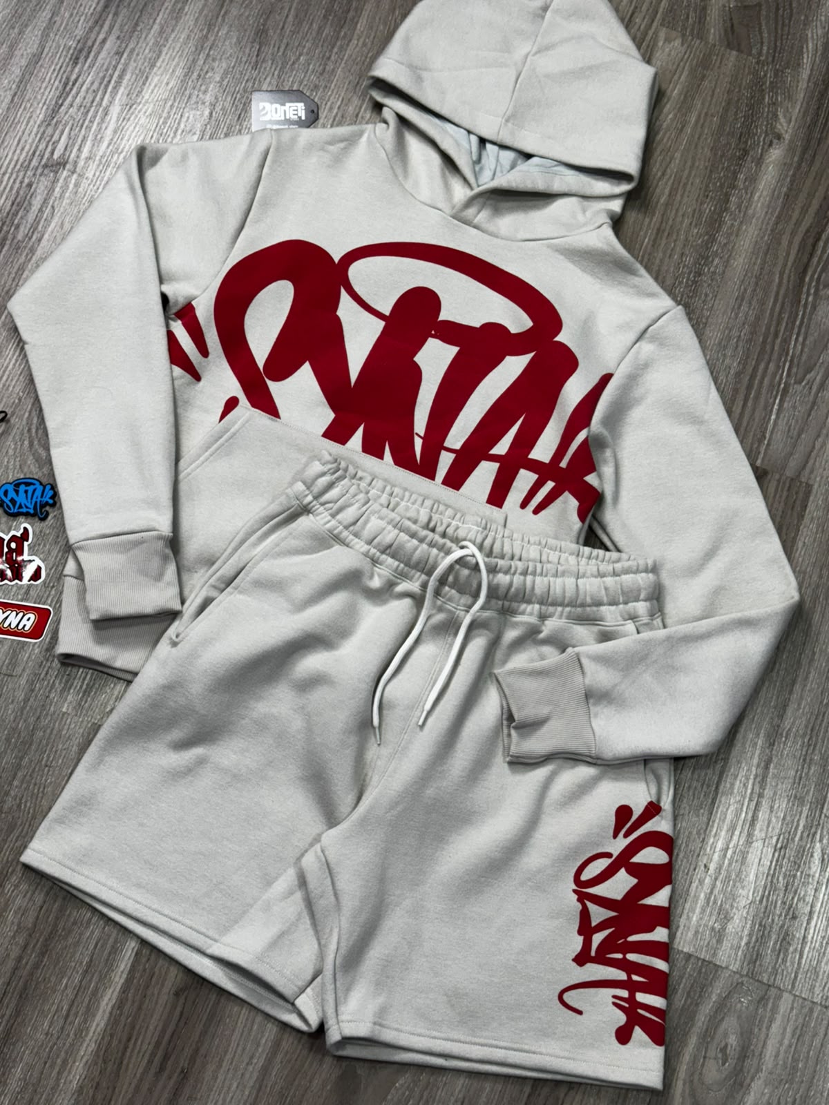 CONJUNTO SYNA WORLD MOLETOM - GREY RED