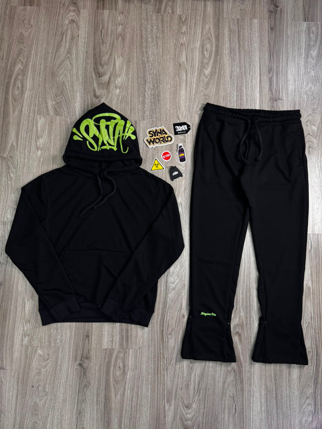 CONJUNTO SYNA WORLD WINTER MOLETOM - BLACK GREEN