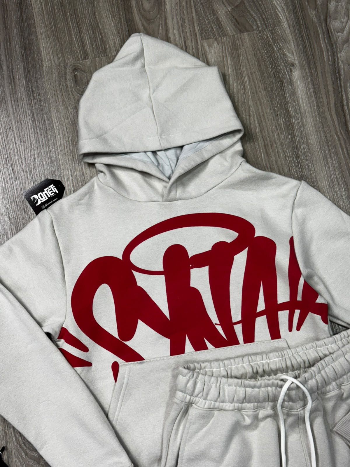 CONJUNTO SYNA WORLD MOLETOM - GREY RED