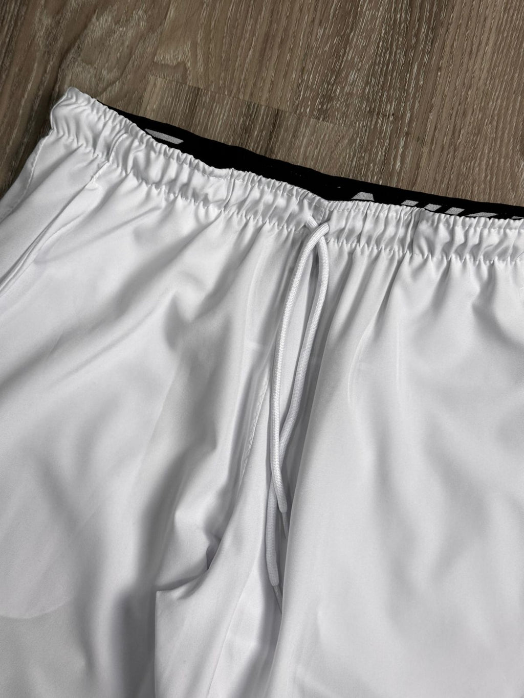 SHORTS TACTEL NK TRAINING - BRANCO