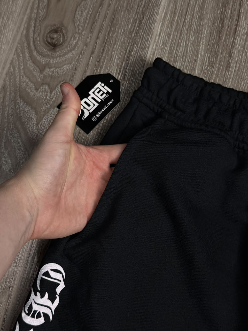 SHORTS MOLETOM CHROME HEARTS - PRETO