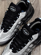 TÊNIS NK AIR MAX 95 X PALACE - METALLIC SILVER