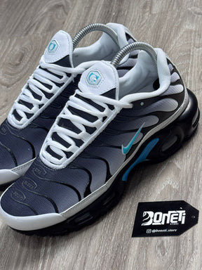 TÊNIS NK AIR MAX PLUS TN - ONE BLOCK DOWN