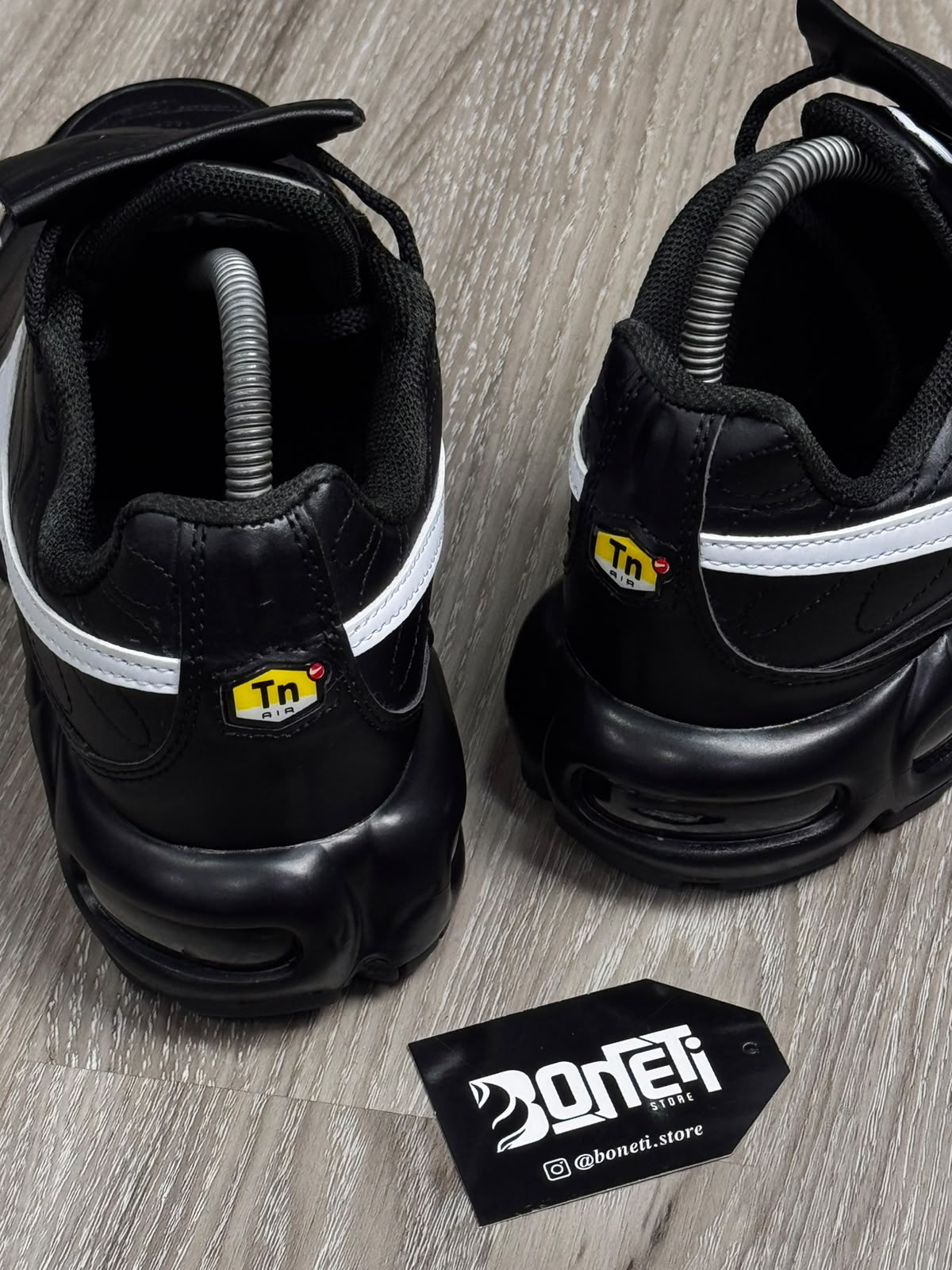 TÊNIS NK AIR MAX PLUS TN TIEMPO - BLACK