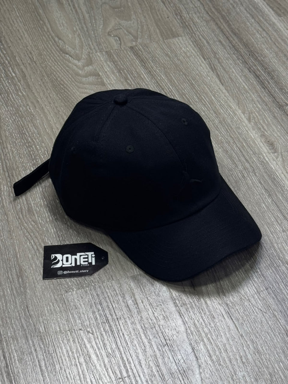 BONÉ JORDAN CLUB - ALL BLACK