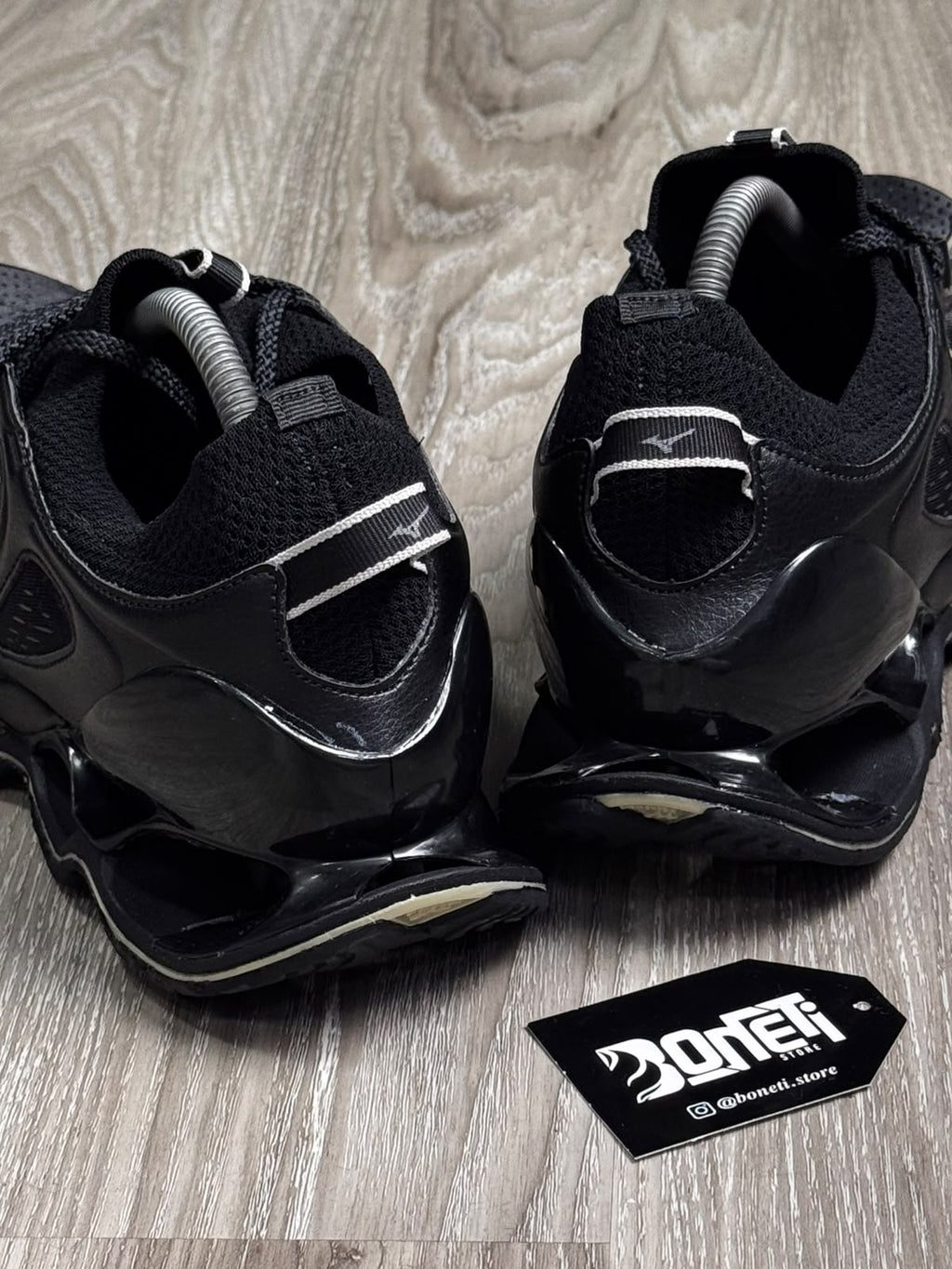 TÊNIS MZN WAVE PROPHECY 14 - BLACK GOLD