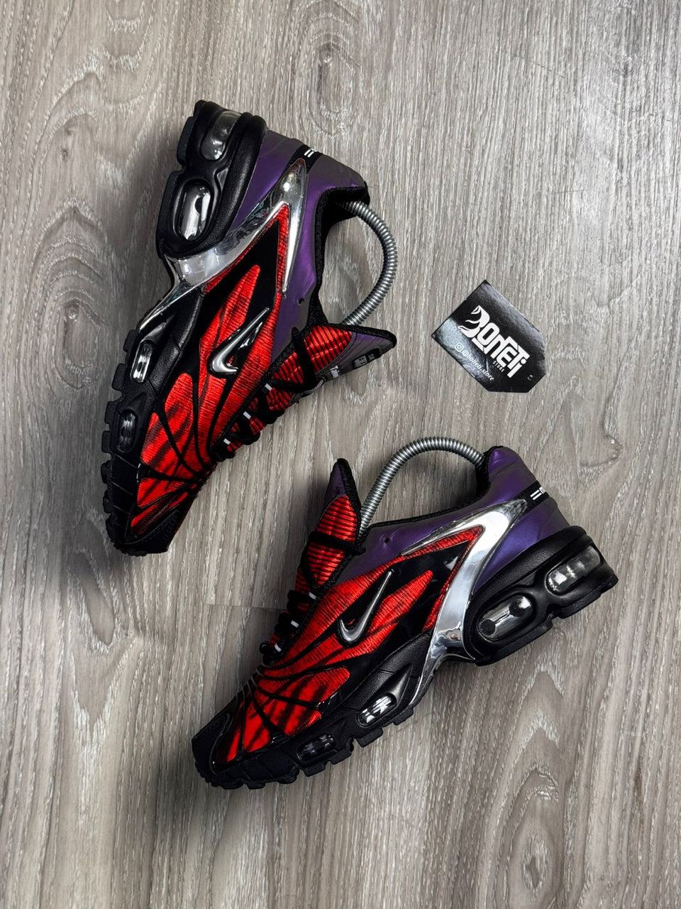 TÊNIS NK AIR MAX TAILWIND X SKEPTA - VERMELHO