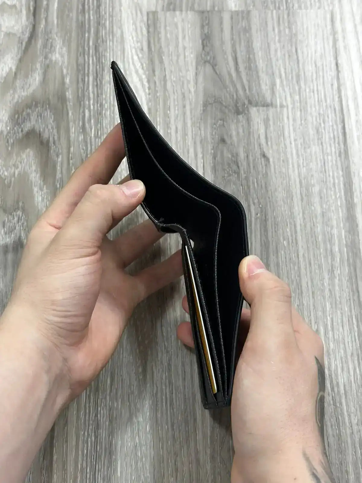 CARTEIRA LV ECLIPSE - PRETA